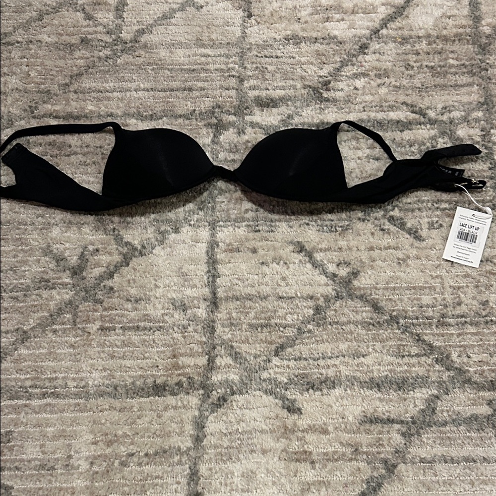 Sleek Black Women's Bikini Top